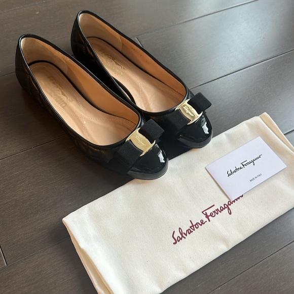 Ferragamo ballet flats in quilted leather - Picture 3 of 13